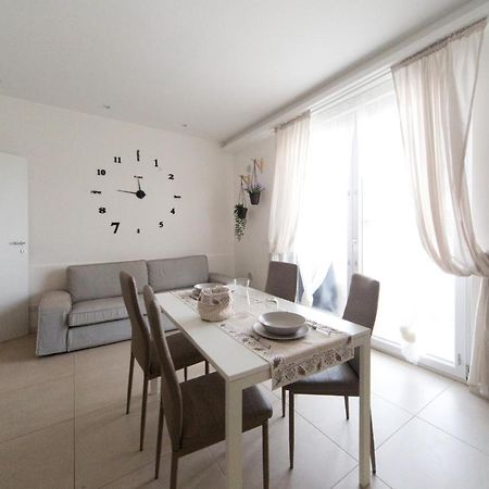 Slow Chic Apartment Ganzirri Messina Buitenkant foto